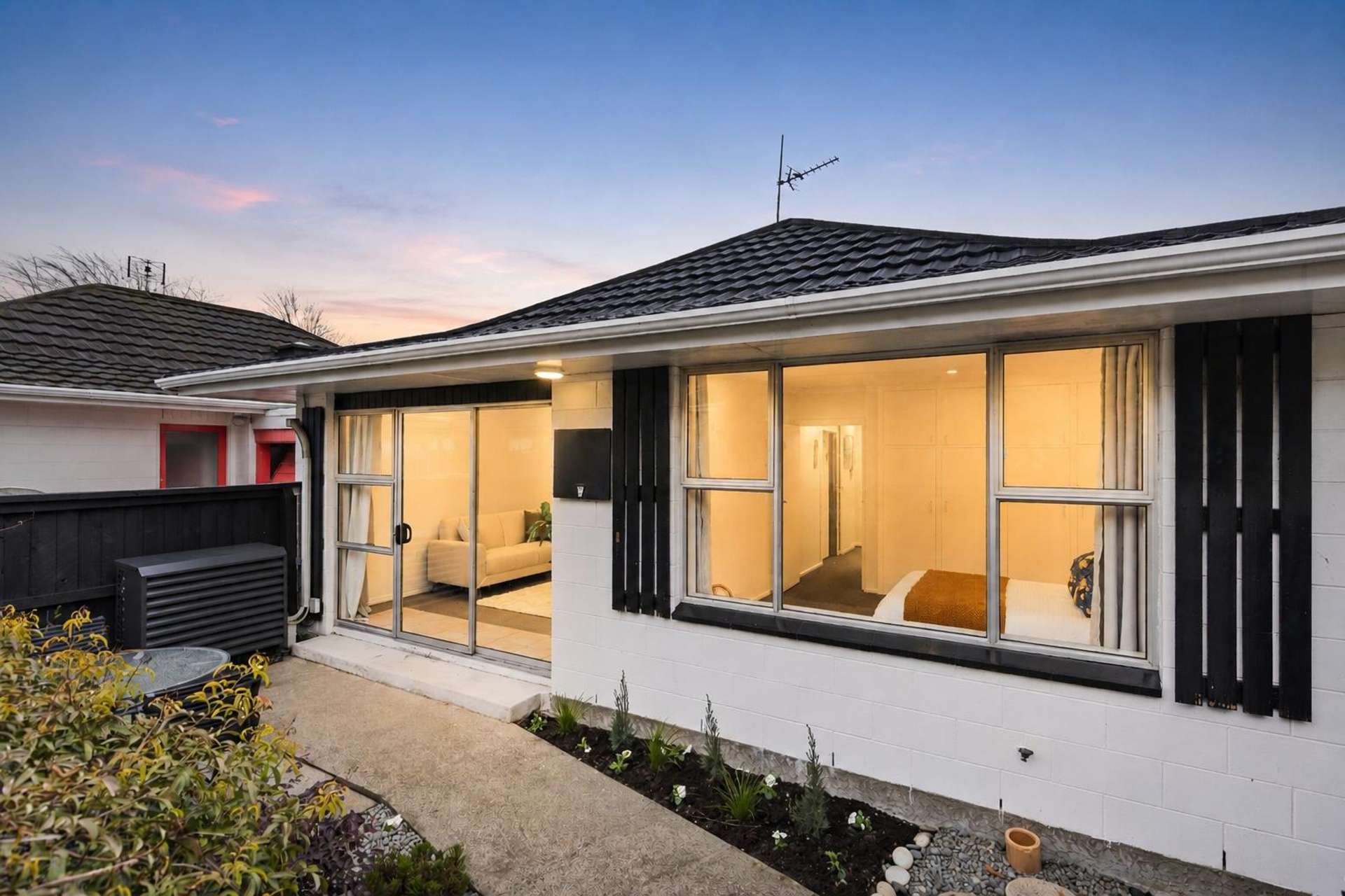3/94 Rugby Street Merivale_0