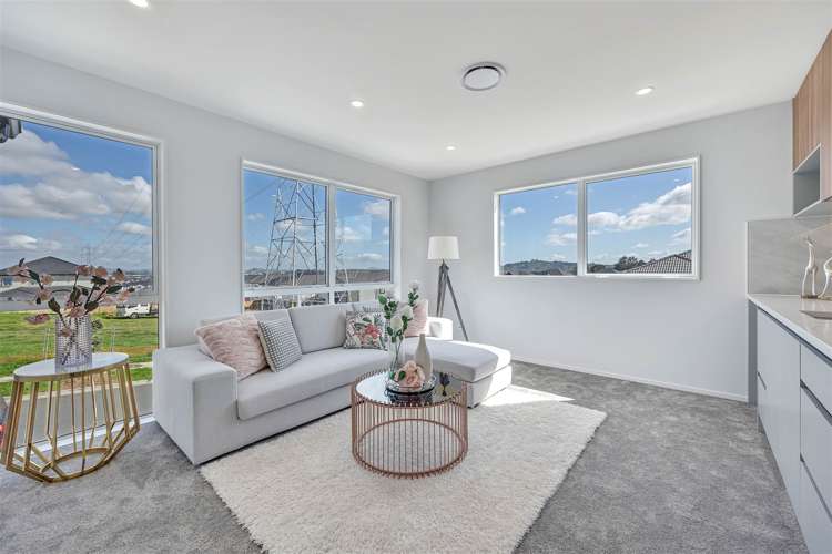 21 Bushfield Drive Flat Bush_17