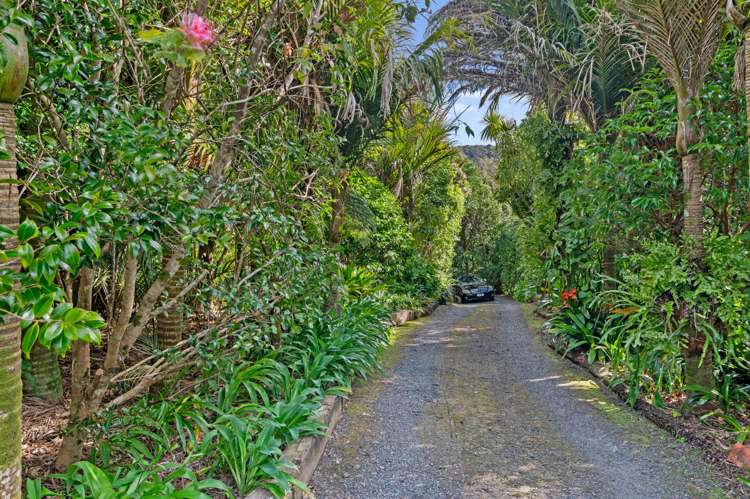 100 Seaview Road Piha_24