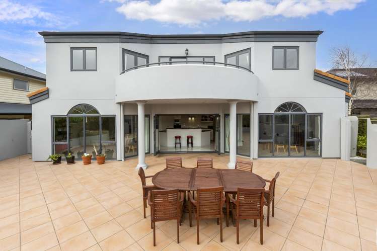 20 Endeavour Drive Whitby_18