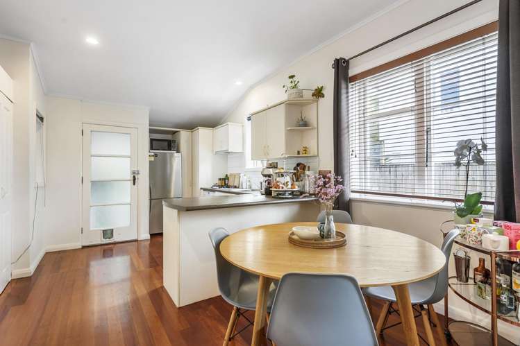 48 Waiohua Road Greenlane_5