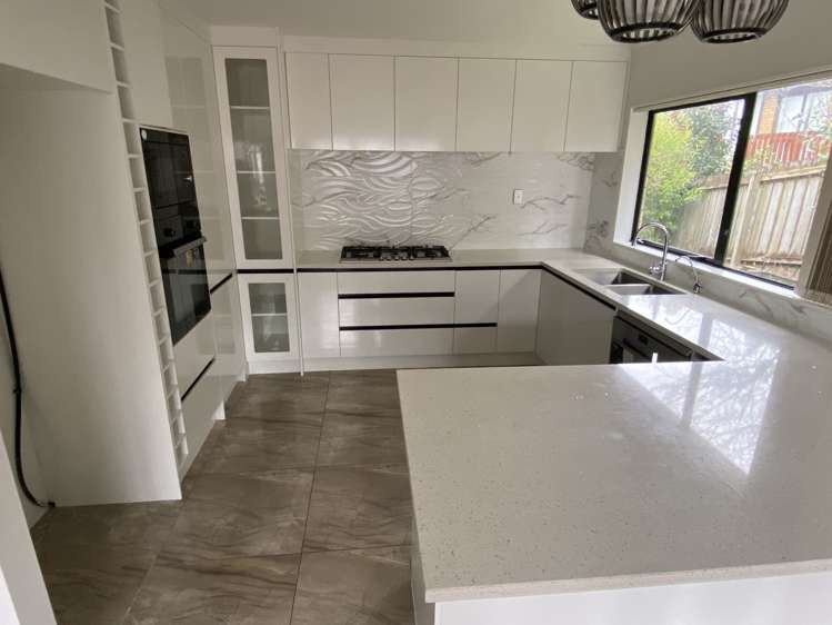208 Botany Road Botany Downs_6