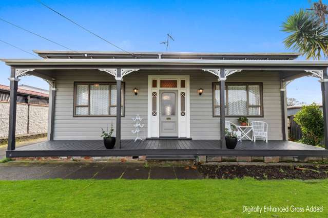 Stylishly updated in Whanganui East!