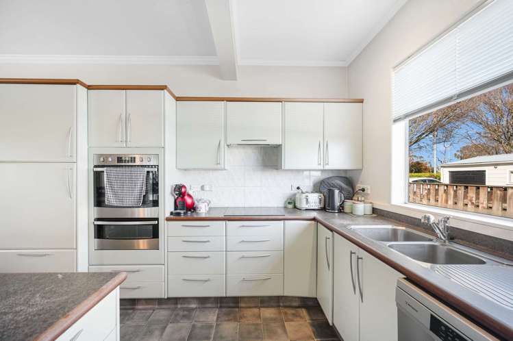 808 Sylvan Road Parkvale_13