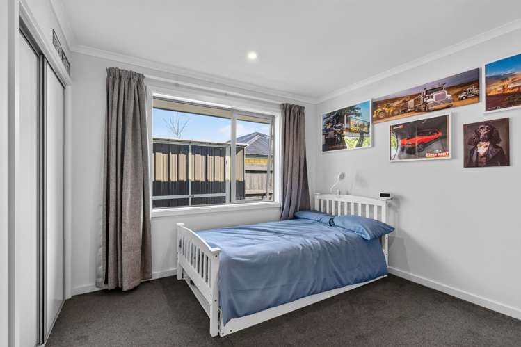 32 Geoff Geering Drive Netherby_10