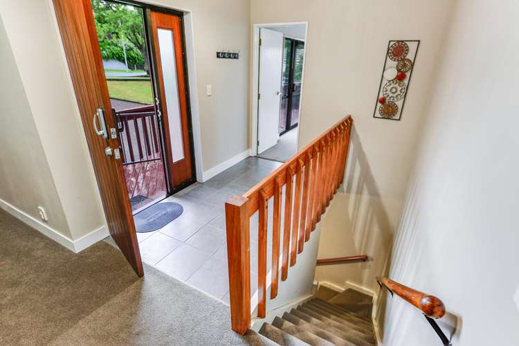 16 Glendale Drive Dinsdale_15