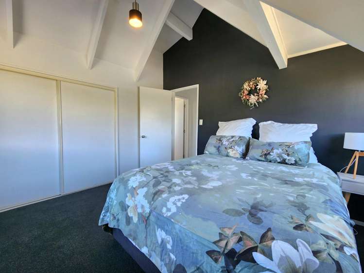 24 Ogilvie Road Gladstone_15