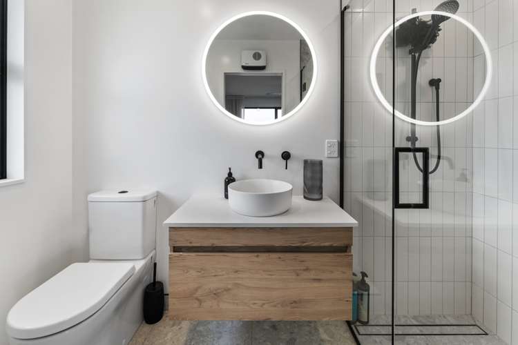 48 Katania Heights Brightwater_25