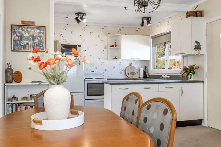 10 Rawhira Road Waitetoko_10