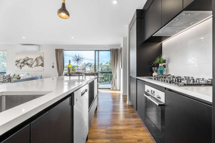 2a Endeavour Street Blockhouse Bay_12