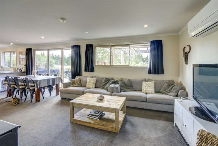 570 Foothills Road Okuku_5