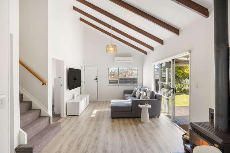 1/18 Cairngorm Place Highland Park_7