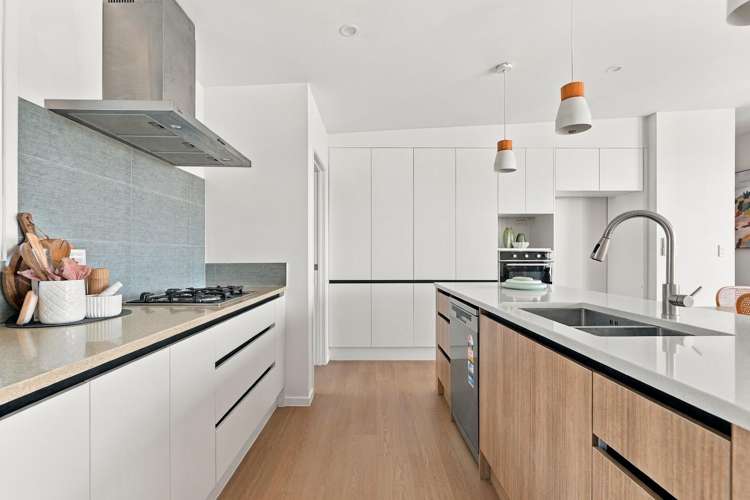 26 Tamapahore Boulevard_3