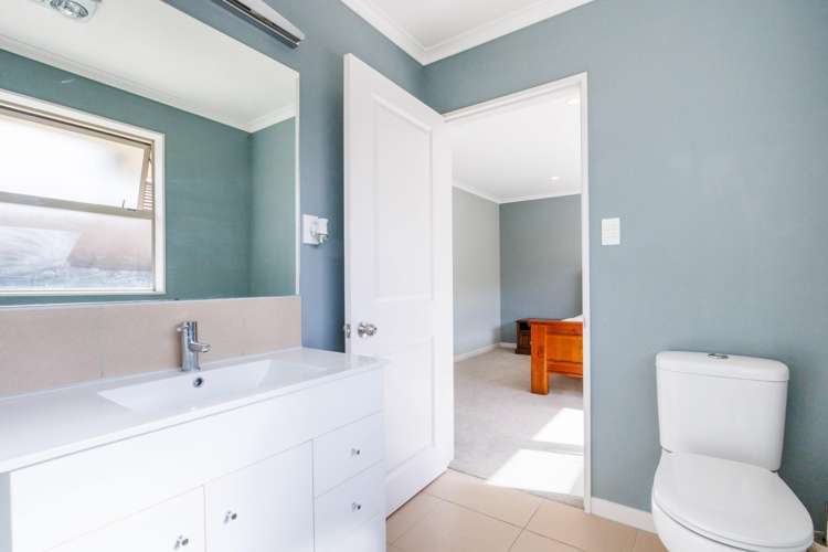 33 Tennyson Avenue Kelvin Grove_15