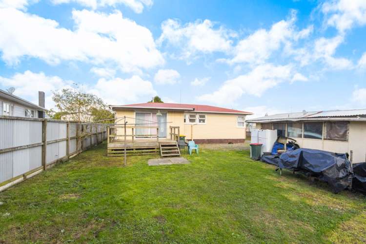 27 President Avenue Papakura_9