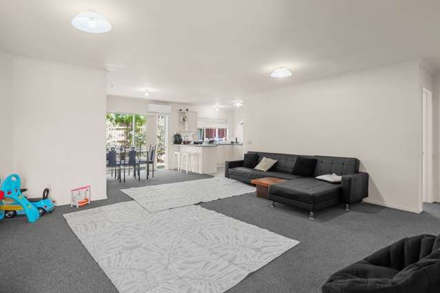 7 Rene Way Huntington_2