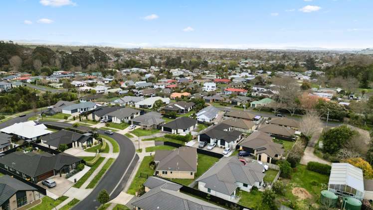 19 Ladeira Place Fitzroy_24