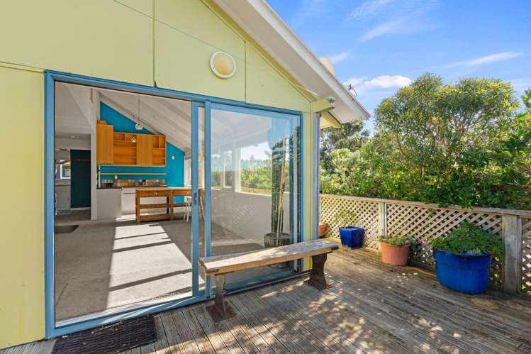 27 Guthrie Crescent Castlepoint_10