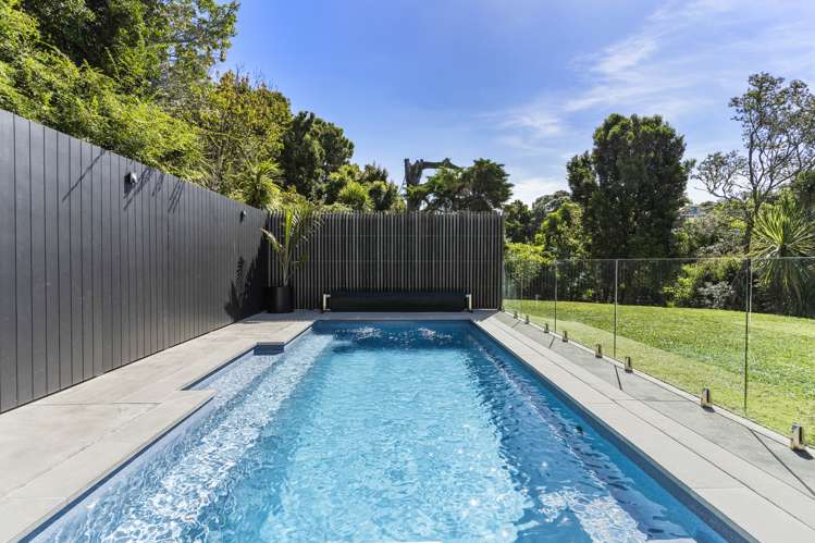 890 Beach Road Waiake_25