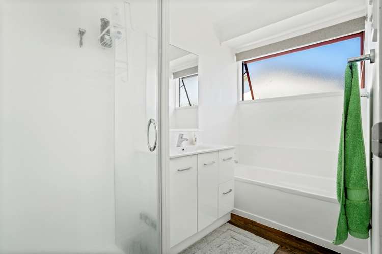 11 Rachel Place Dinsdale_10