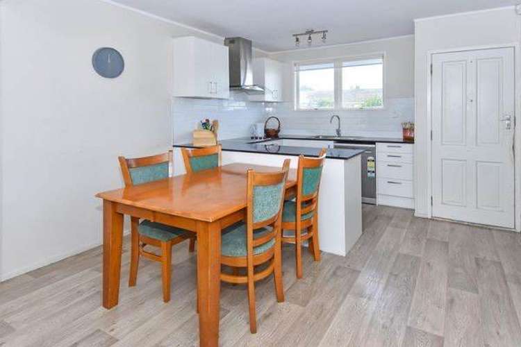 7 Marybeth Place Papakura_3