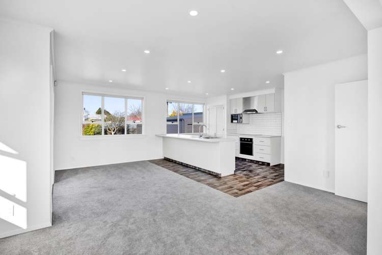 28 Hunter Street Hawera_10