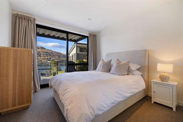 18 Goldrush Way Queenstown_9