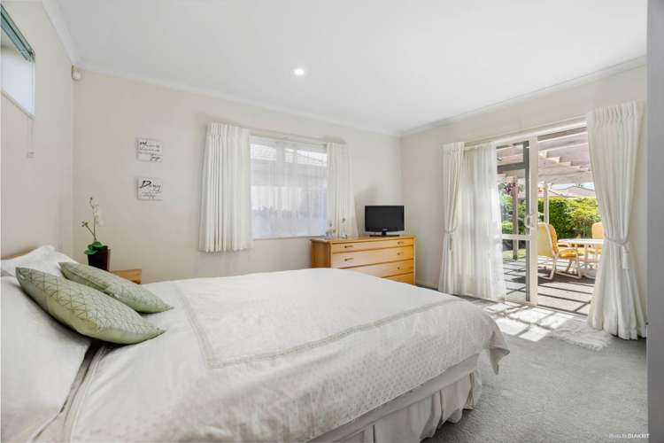 5 Francis Skinner Place Orewa_12