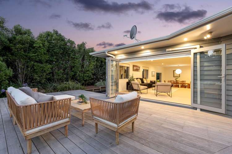 58 Coster Road Muriwai_33