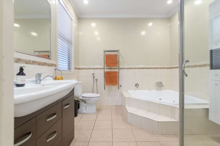 102 Rototuna Road Rototuna_13