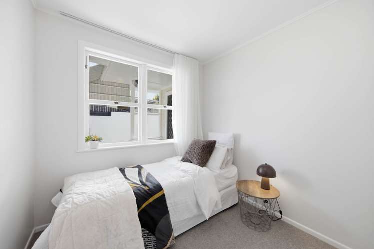 27 Hillview Avenue New Windsor_12