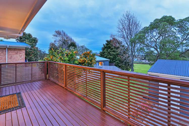 39 Hobart Crescent Wattle Downs_12