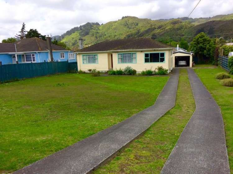 11 Bledisloe Crescent Wainuiomata_0