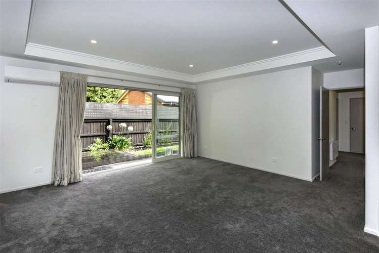 2/23 Wakelin Place Redwood_5