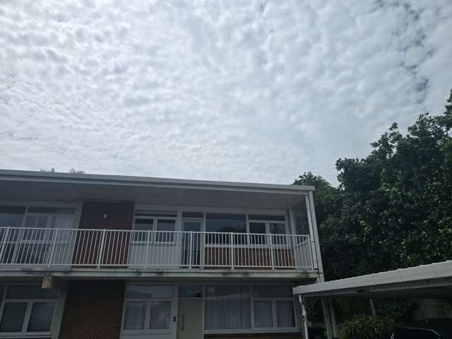 Stylish 2-Bedroom Unit in the Heart of Epsom