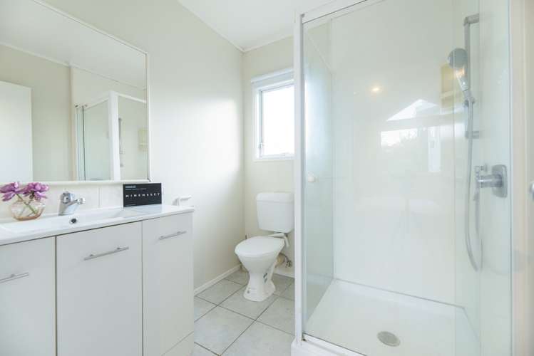 1/48 Noeleen Street Glenfield_16