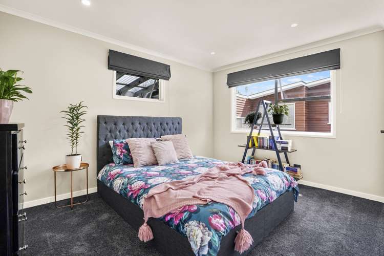 25 Finlow Drive Te Atatu South_14