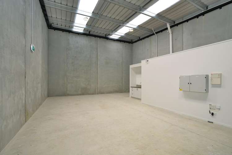 20/15-17 Earthmover Crescent Te Rapa_6