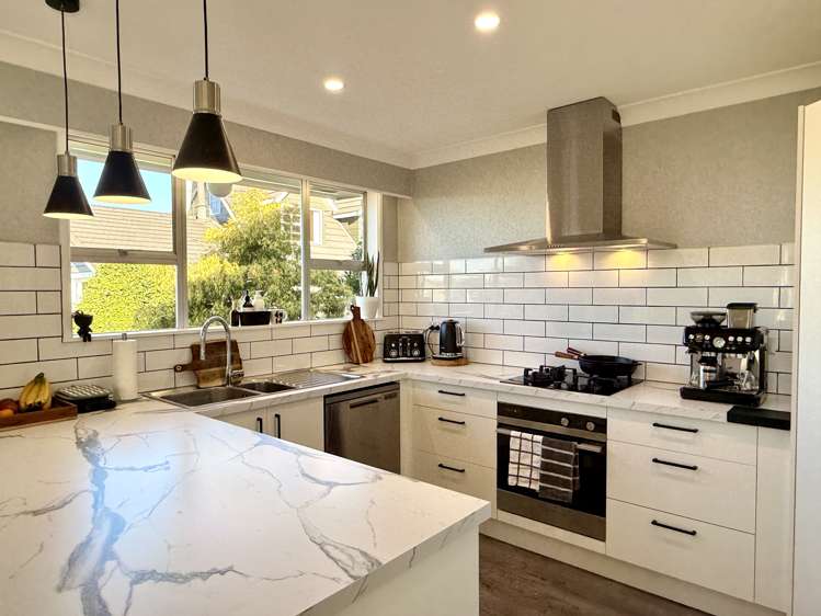 54 Montrose Street Gladstone_13