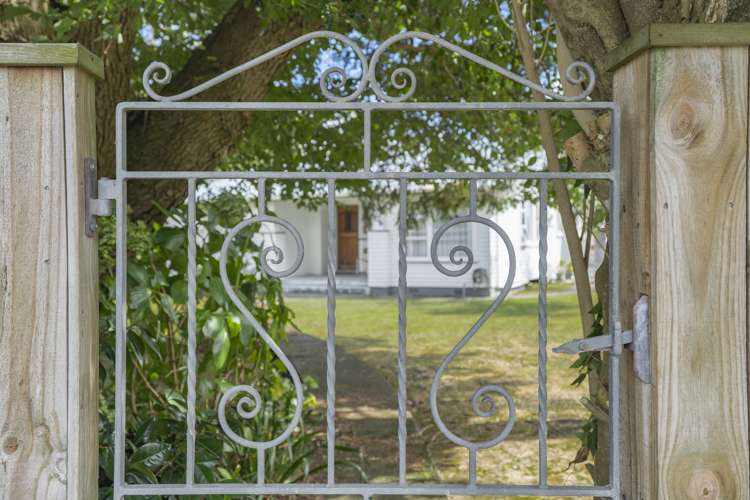 1 Garden Road Avalon_19