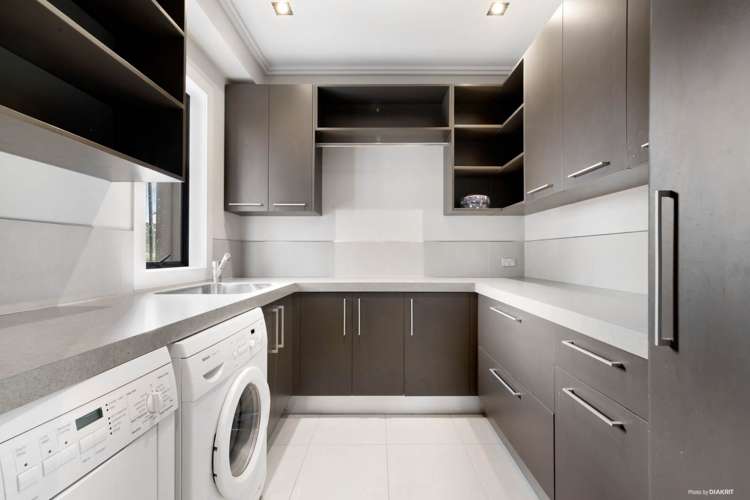 12 Tudor Park Drive Whitford_18