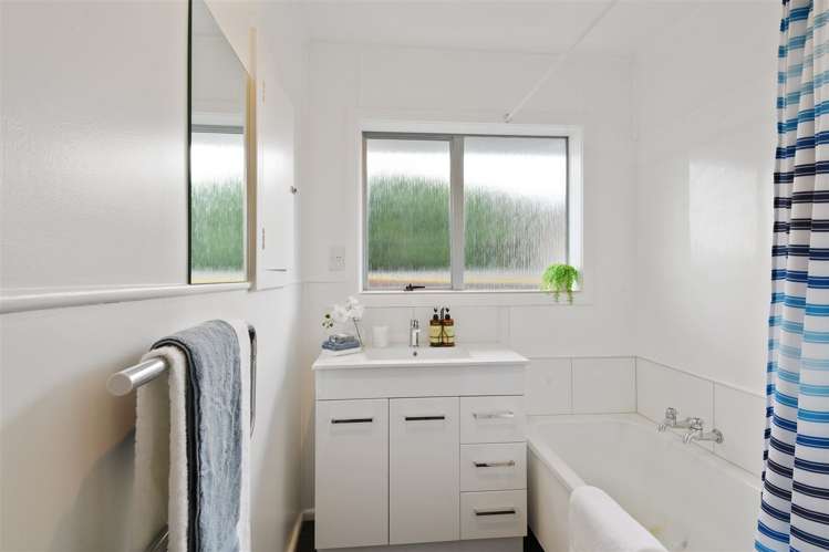 1/306 Halswell Road Halswell_10