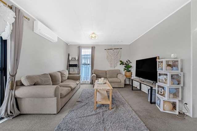 32 Clendon Avenue Papatoetoe_4