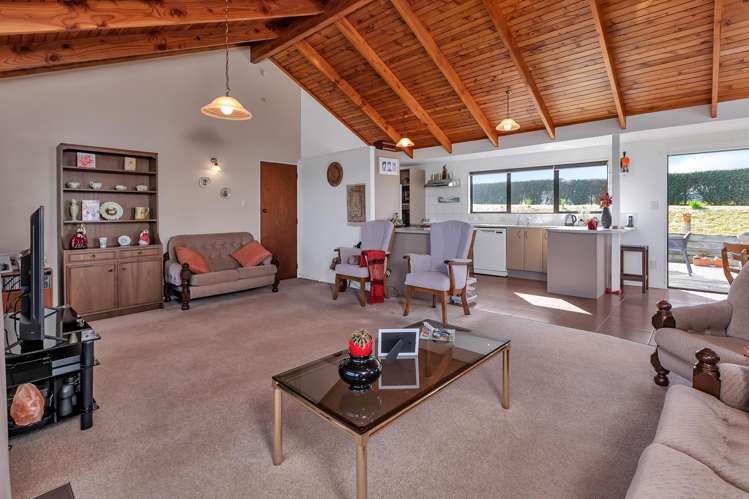 2 Gloyn Road Onerahi_8