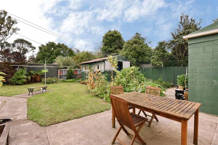 8 Okeover Street Woolston_16