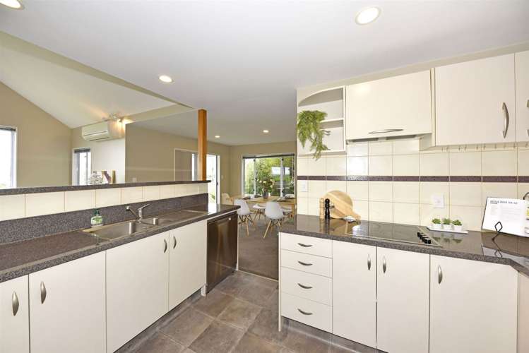 1 Huntlywood Terrace Hillsborough_7