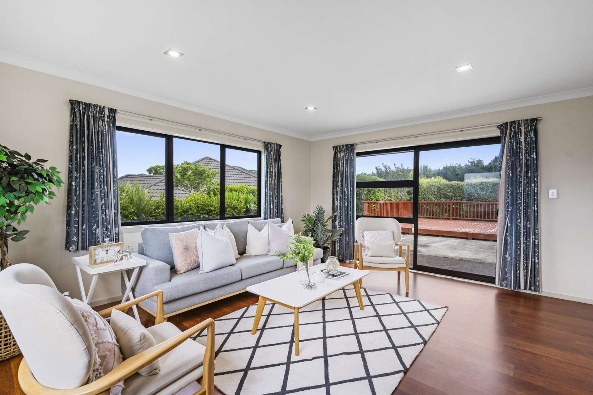 26 Ronald Scott Grove Riverstone Terraces_0
