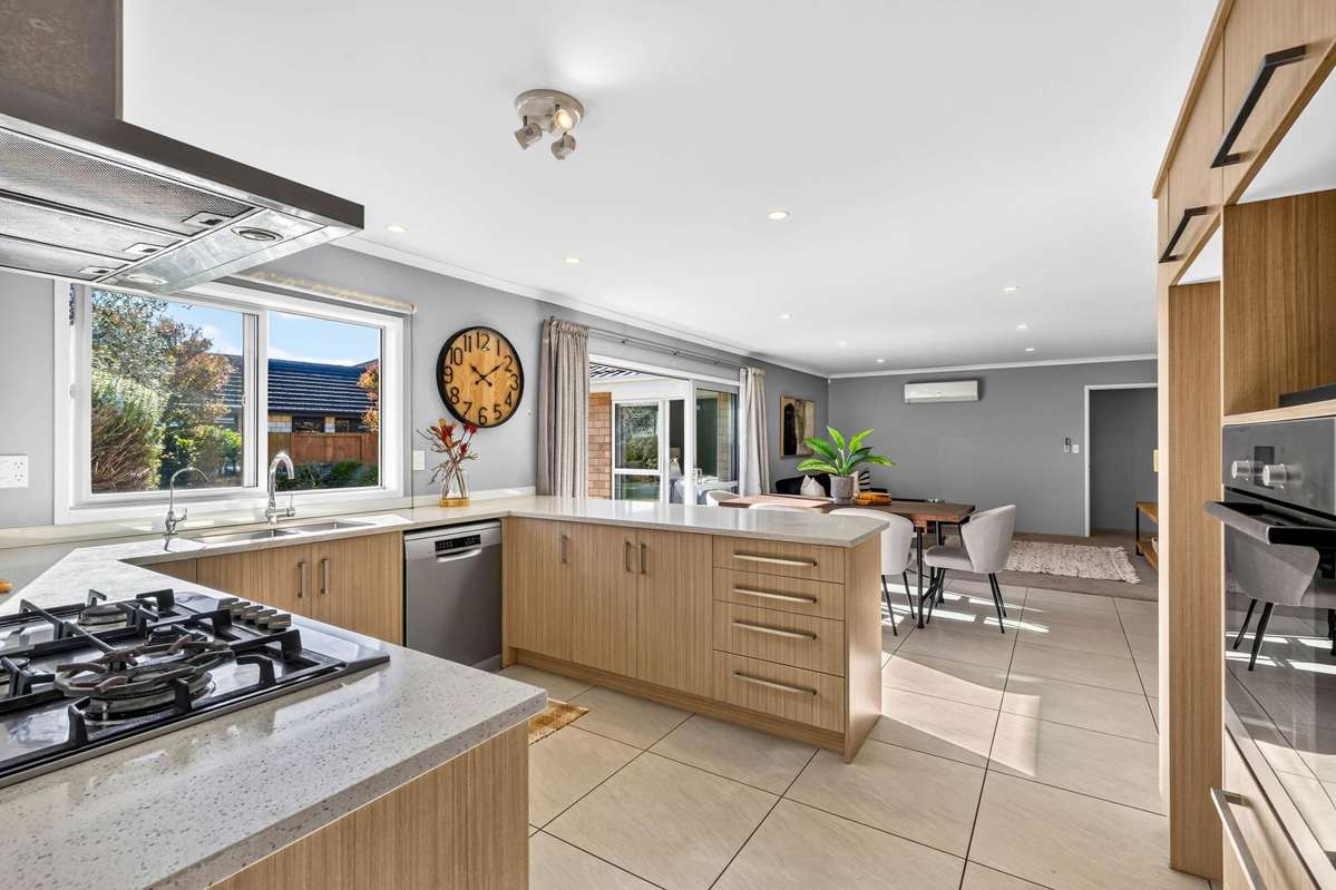 12 Sylvester Crescent_5