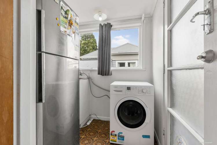 2/28 Turama Road Royal Oak_10