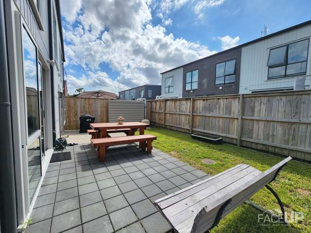 2 Waimoana Close Massey_4